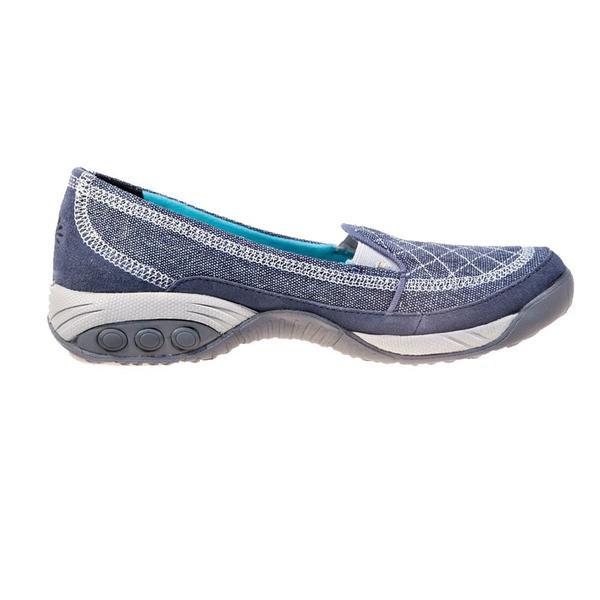 Maya Women&#39;s Casual Slip-On Shoe